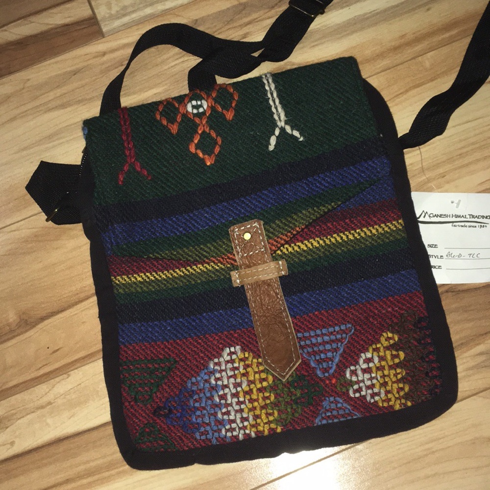 🎉NWT🎉 Ganesh Himal Crossbody Boho Bag